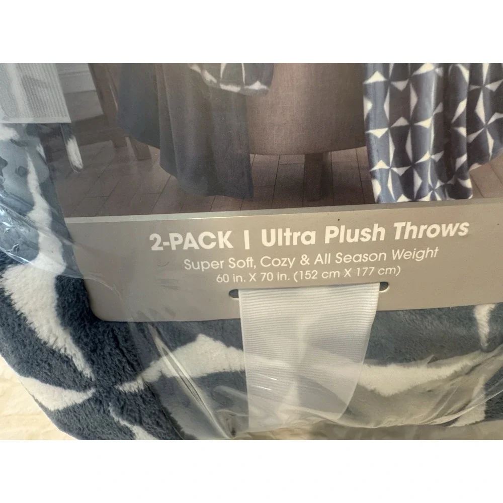 Retreat 2 Pack Plush Throw Modern Geo & Solid Blue 60
